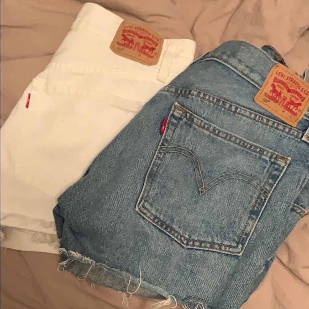 2 Levi’s Shorts
